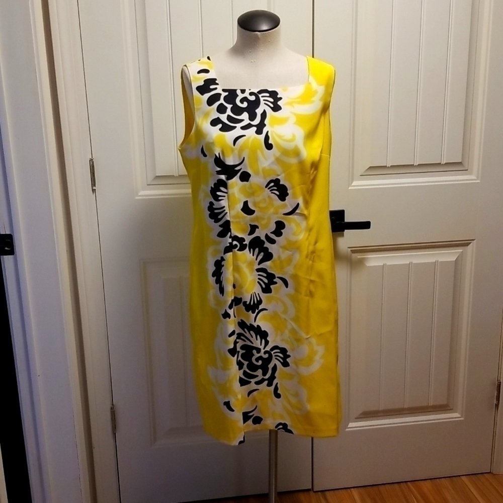 AGB Dress Yellow Black White Floral Size 14
